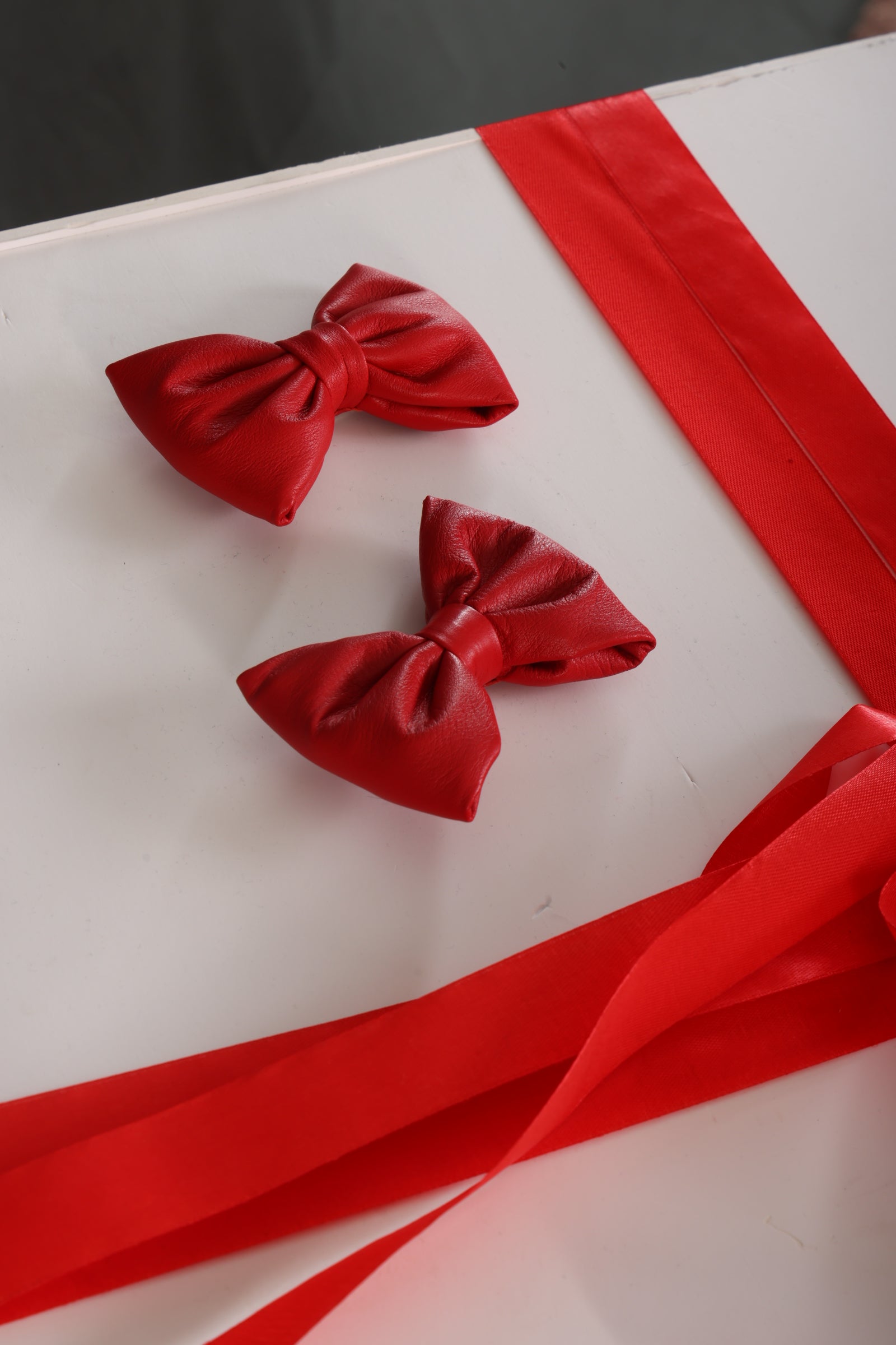 Ruthie Bow Clips