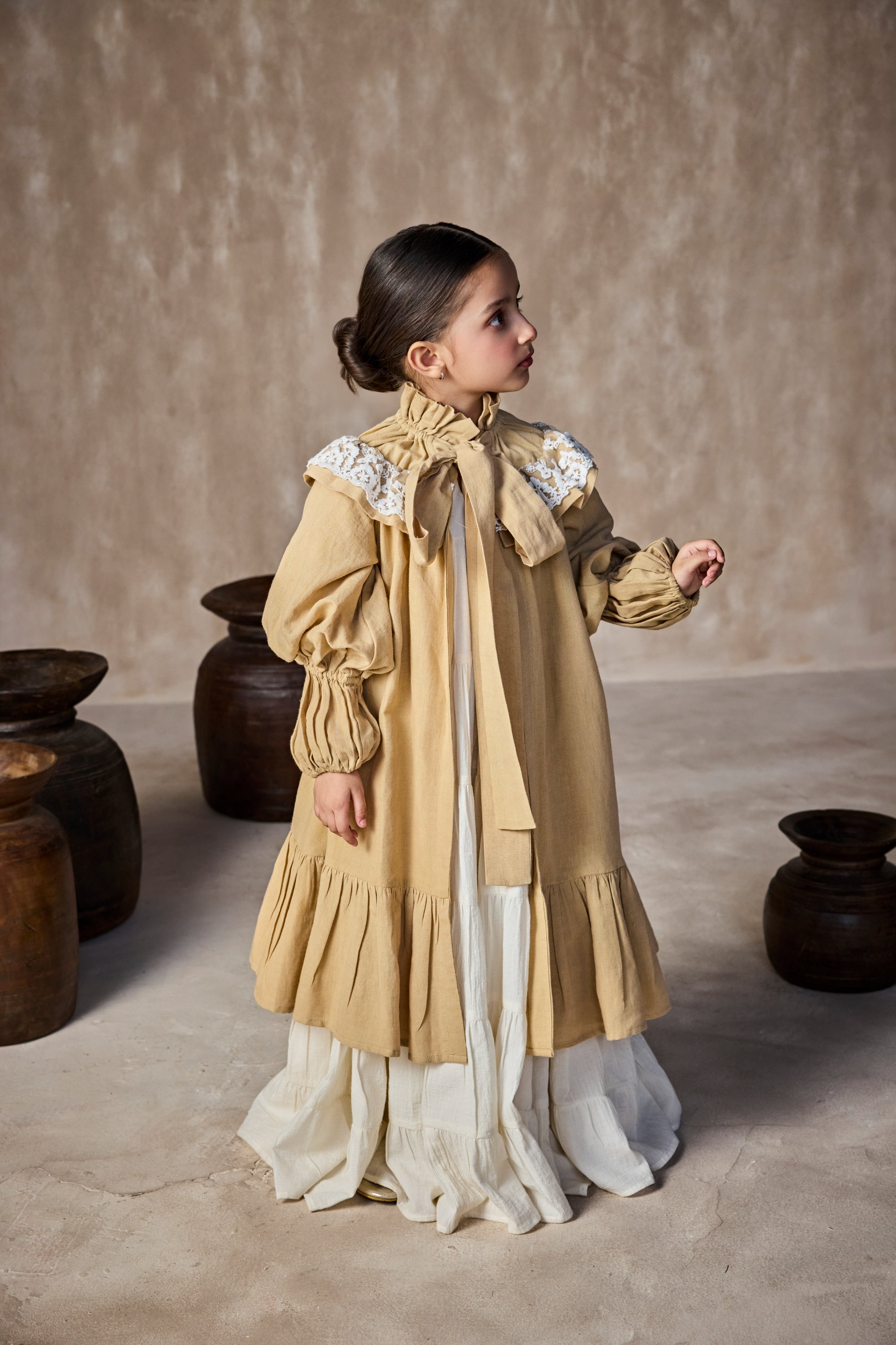 The Farah Cape with Cia Sleeveless Jalabiya