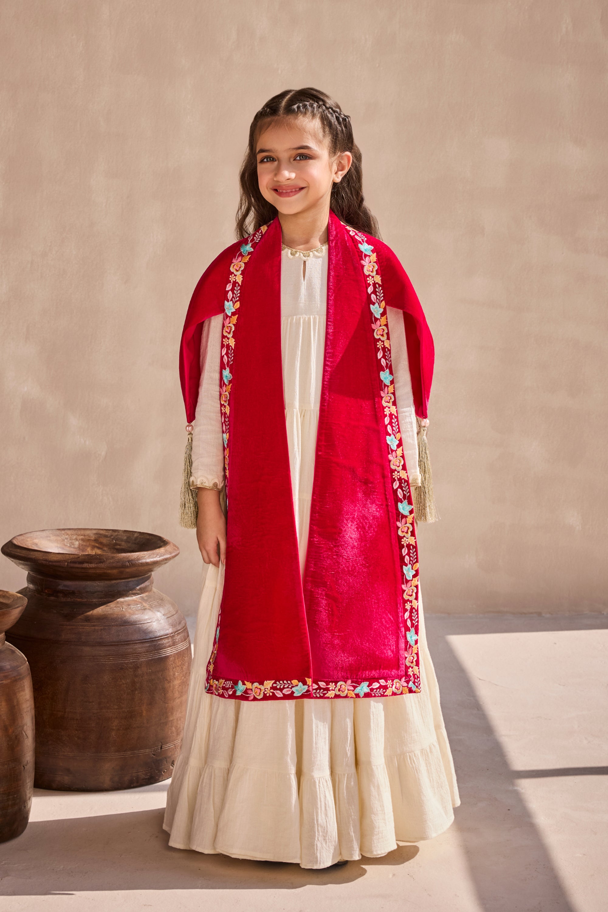 Farida Embroidered Cape with Cia Jalabiya