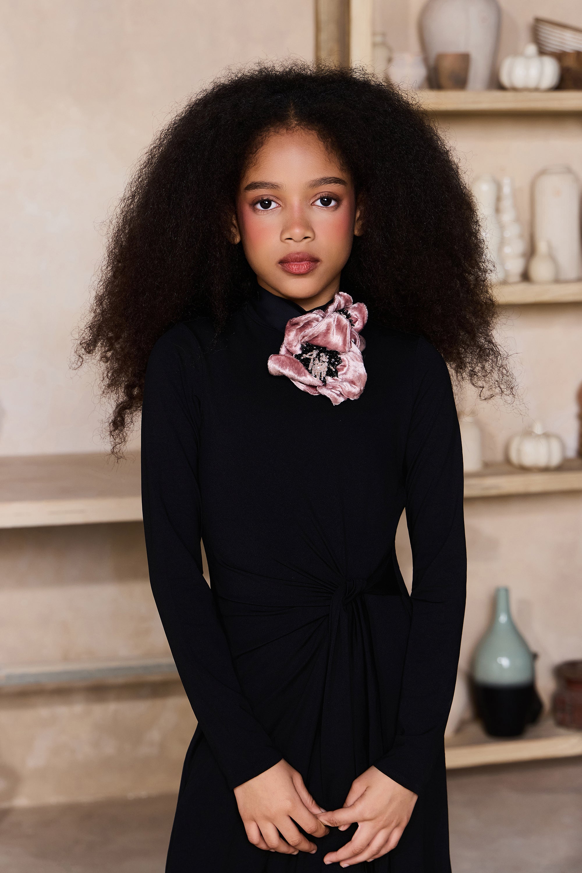 Velvet Rose Neckband