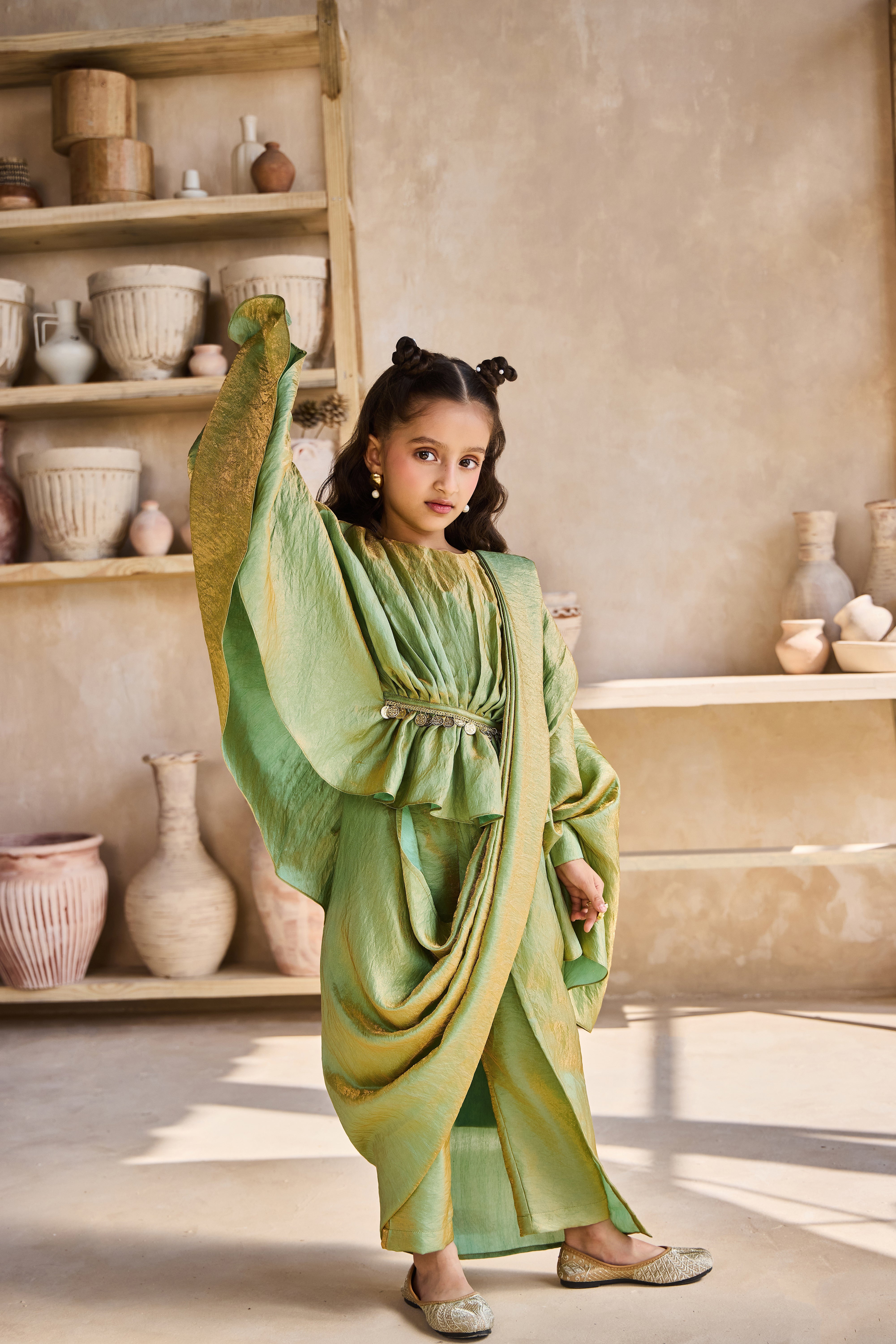 Rahmir Drape Saree with Blouse (Set of 2)