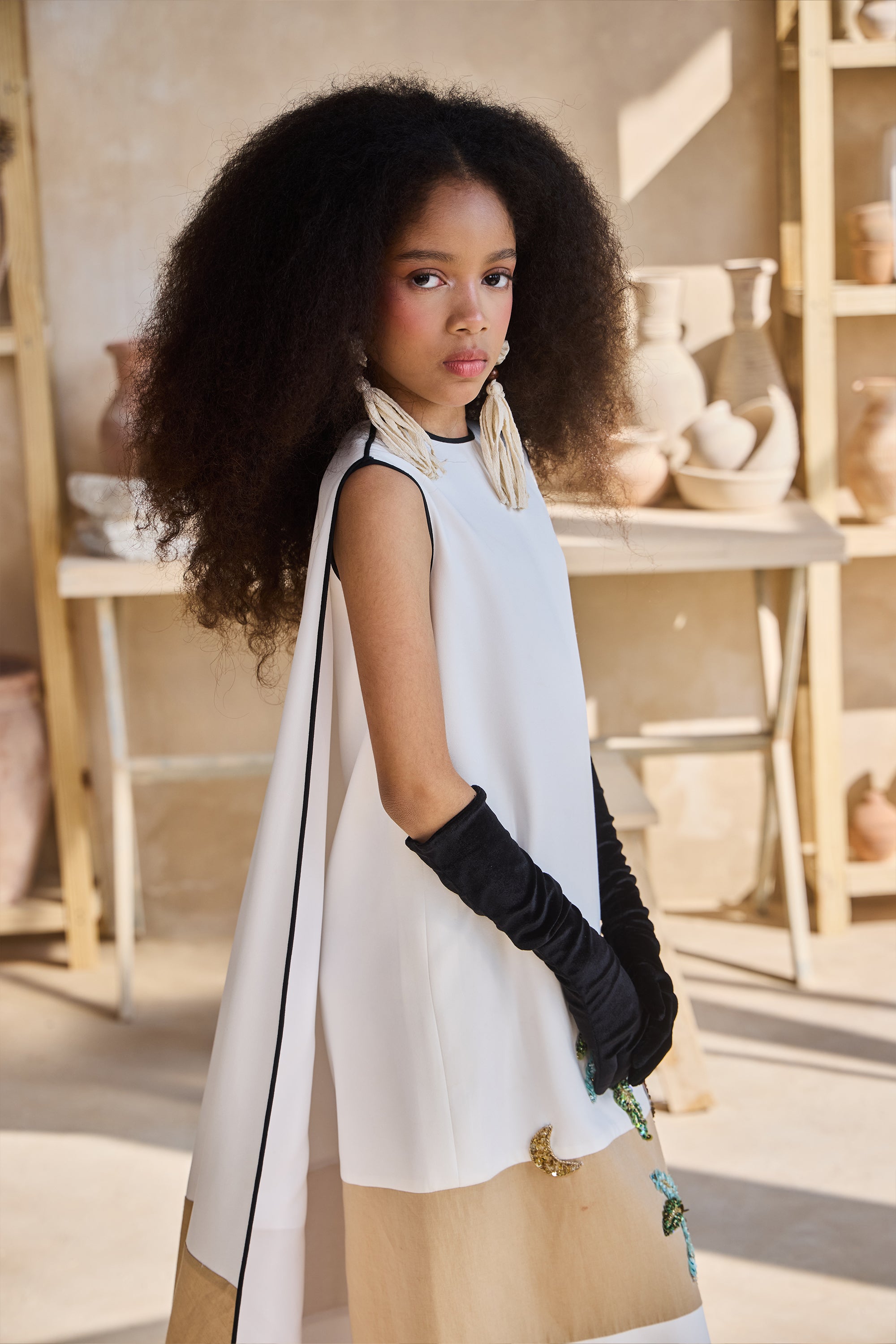 Black Strechy Gloves