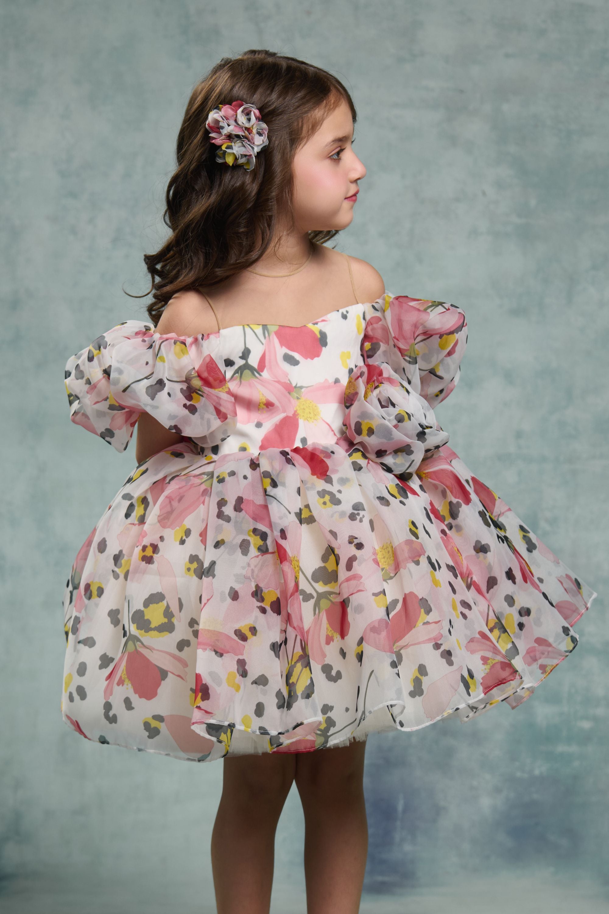 Giselle Floral Clip