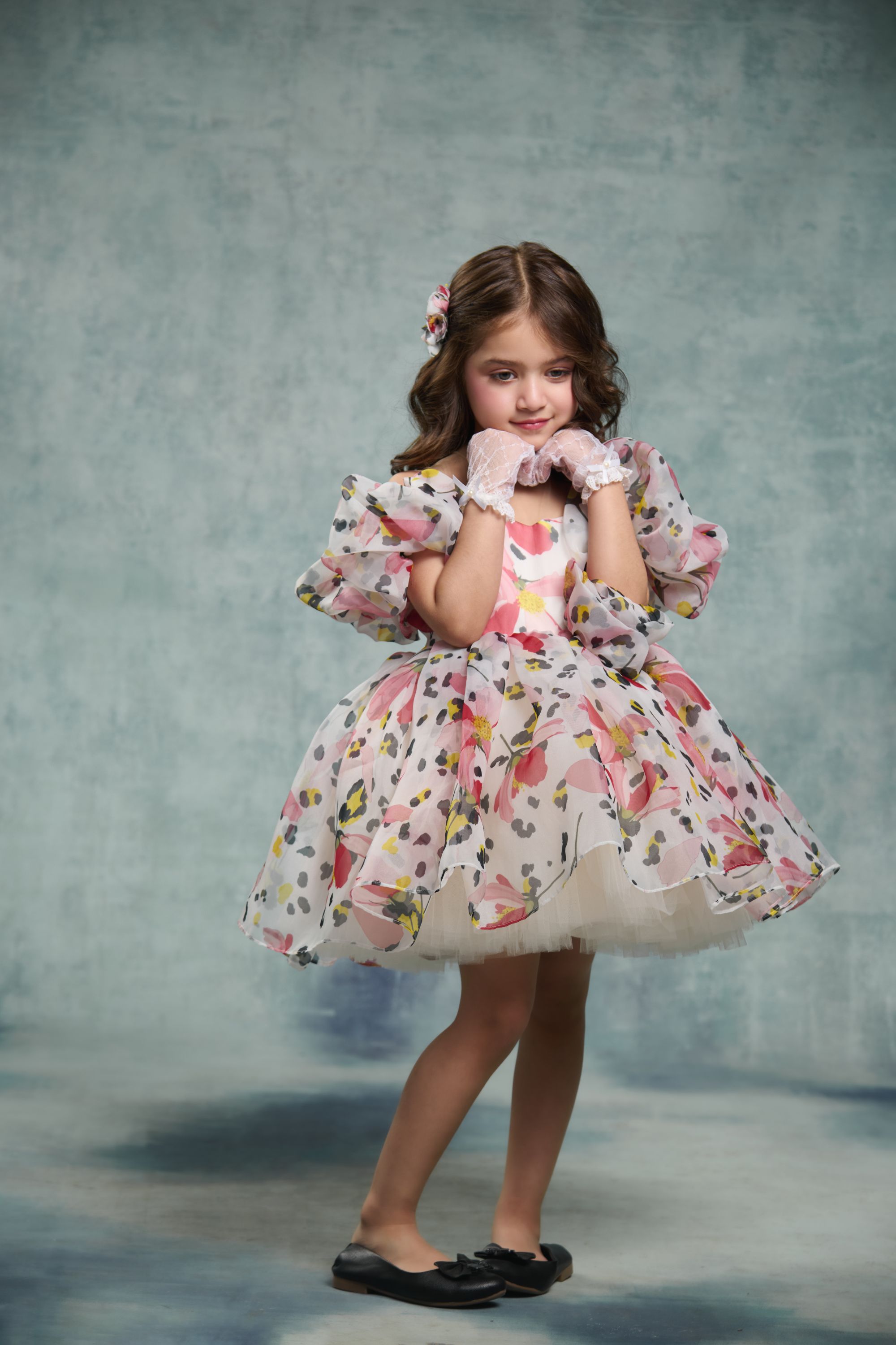 Giselle Floral Clip