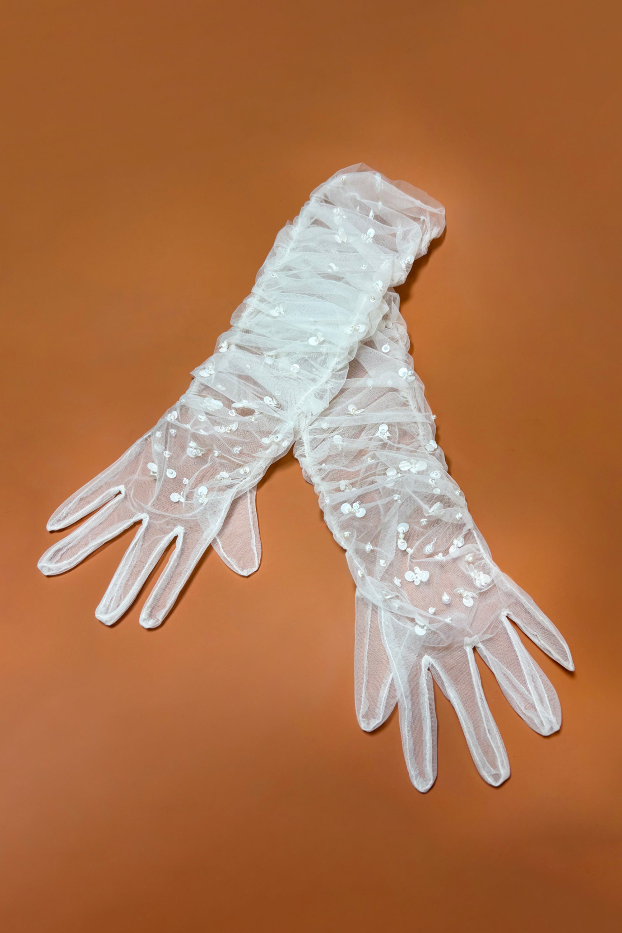Elara Gloves