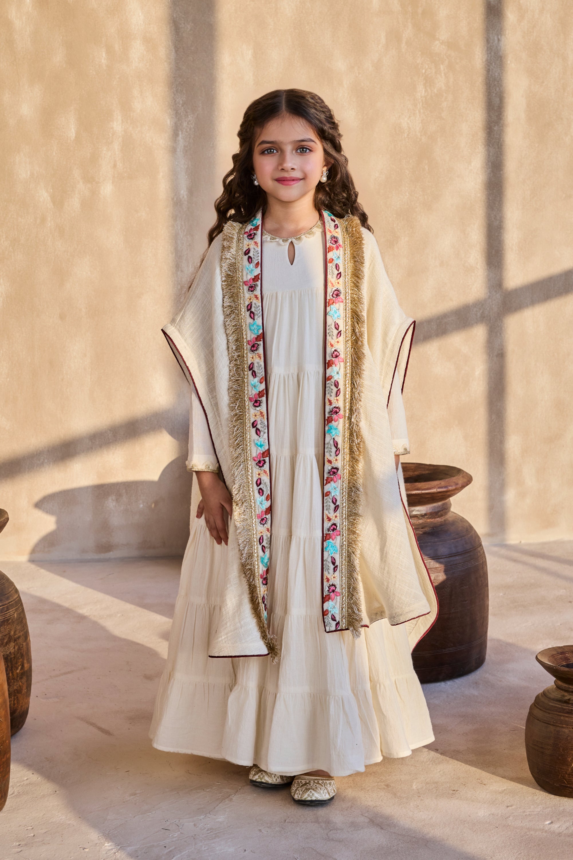 The Rida Cape with Cia Full Sleeves Jalabiya