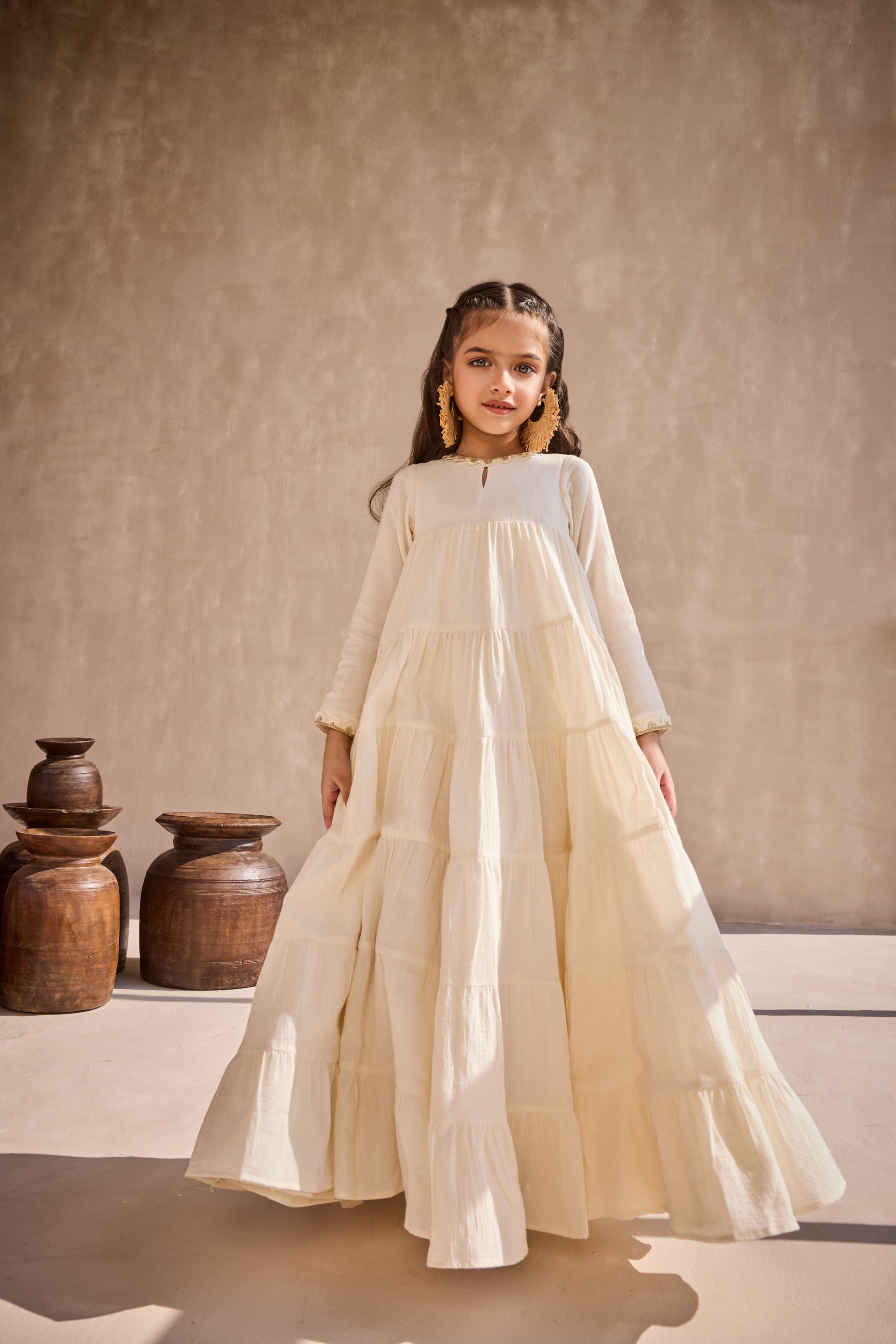 Asher Wool Cape with Cia Full Sleeves Jalabiya (Set of 2)