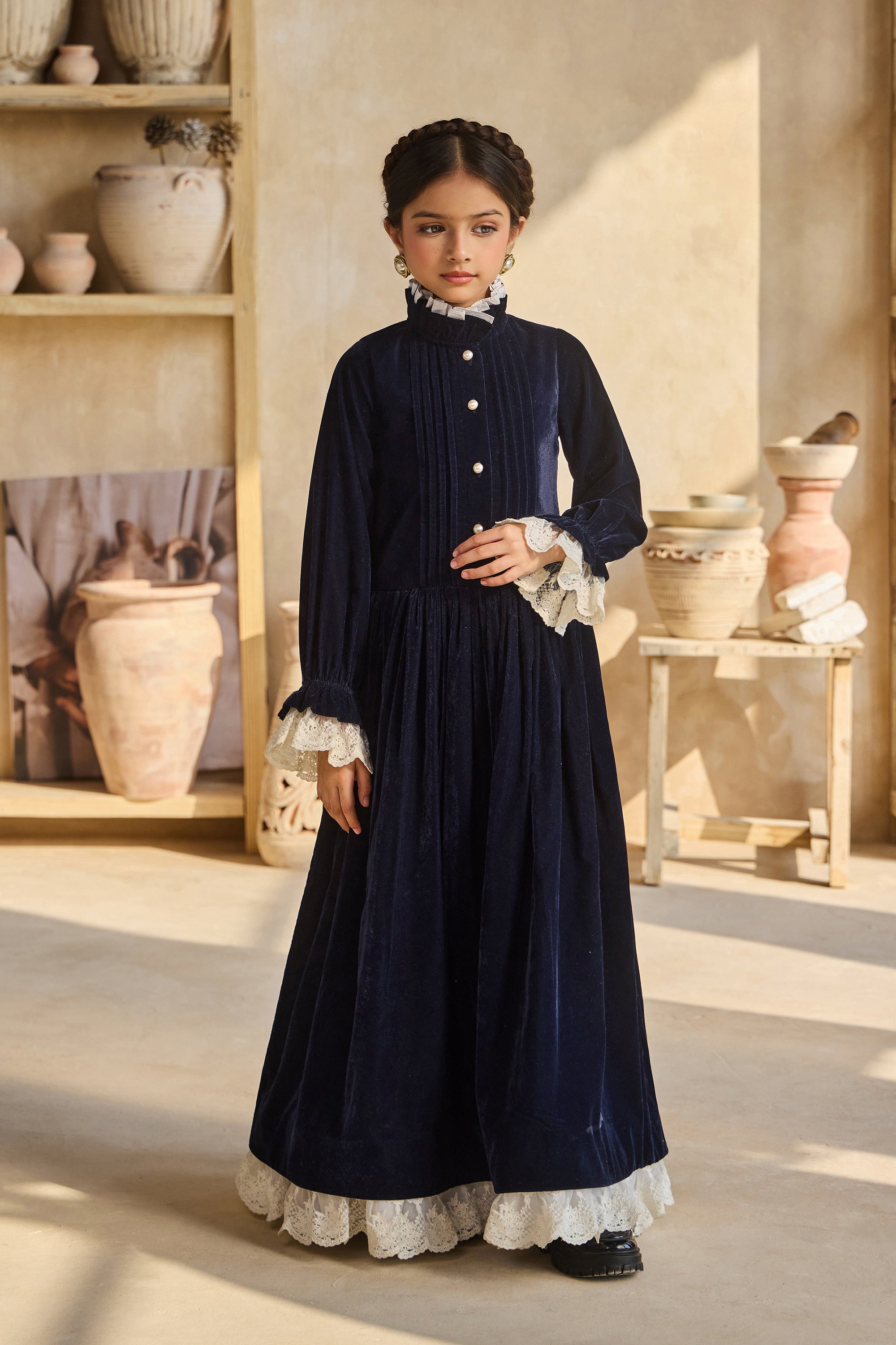 The Lacy Velvet Taylor Long Dress (Navy Blue)