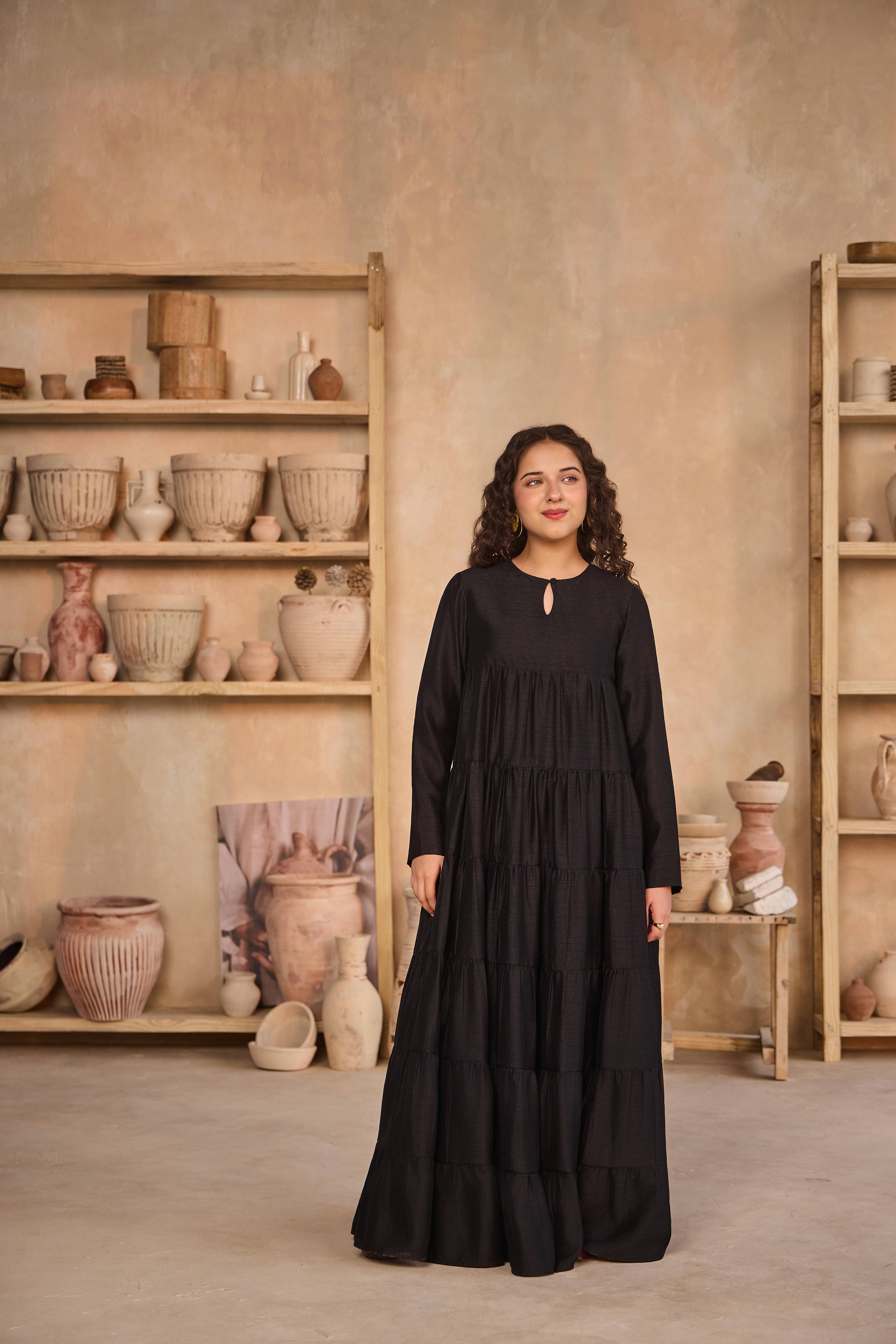 Alaida Cape with Laiba Jalabiya (Set of 2)