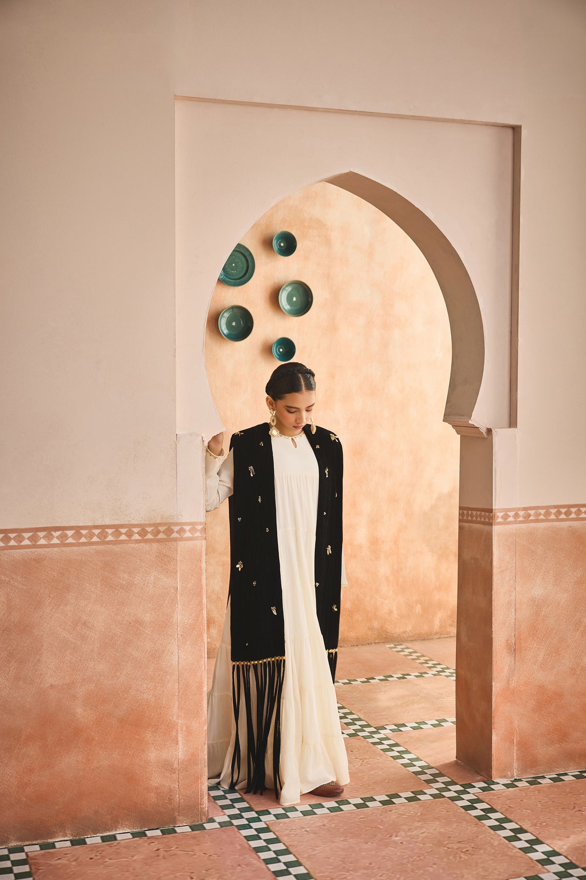 Nayel Black Fringe Cape with Cia Full Sleeves Jalabiya