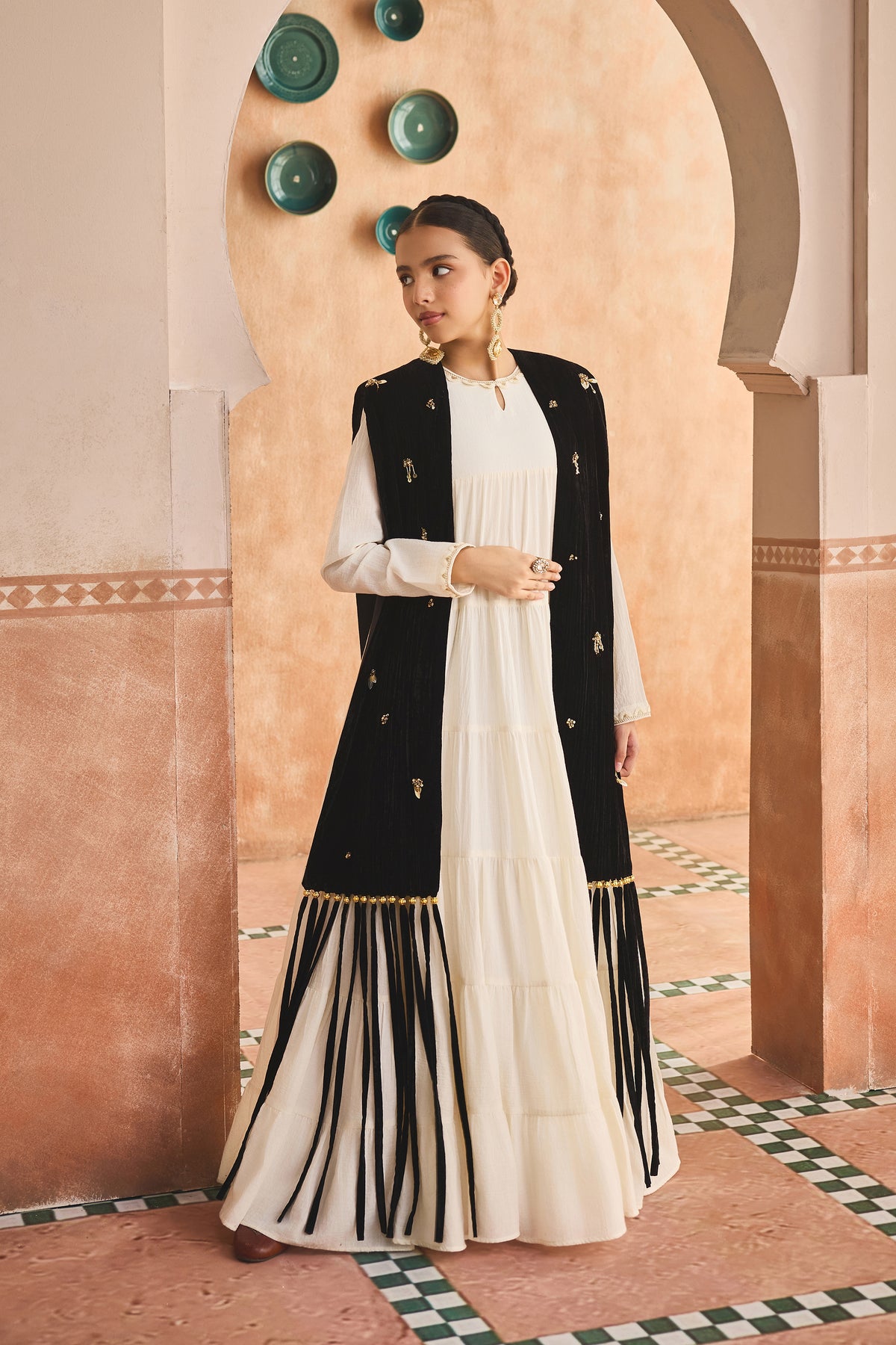 Nayel Black Fringe Cape with Cia Full Sleeves Jalabiya