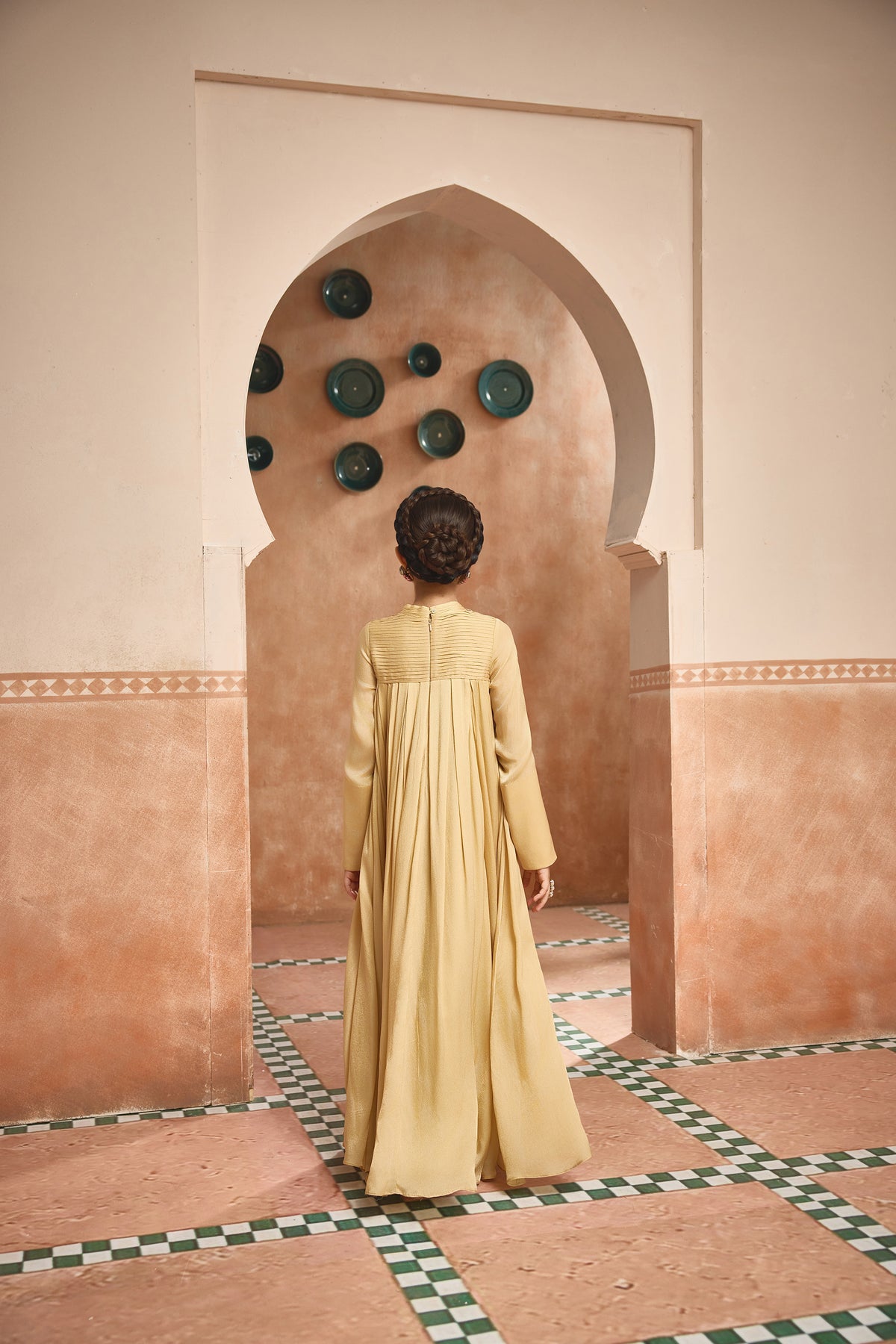Aneesa Pintuck Maxi Dress