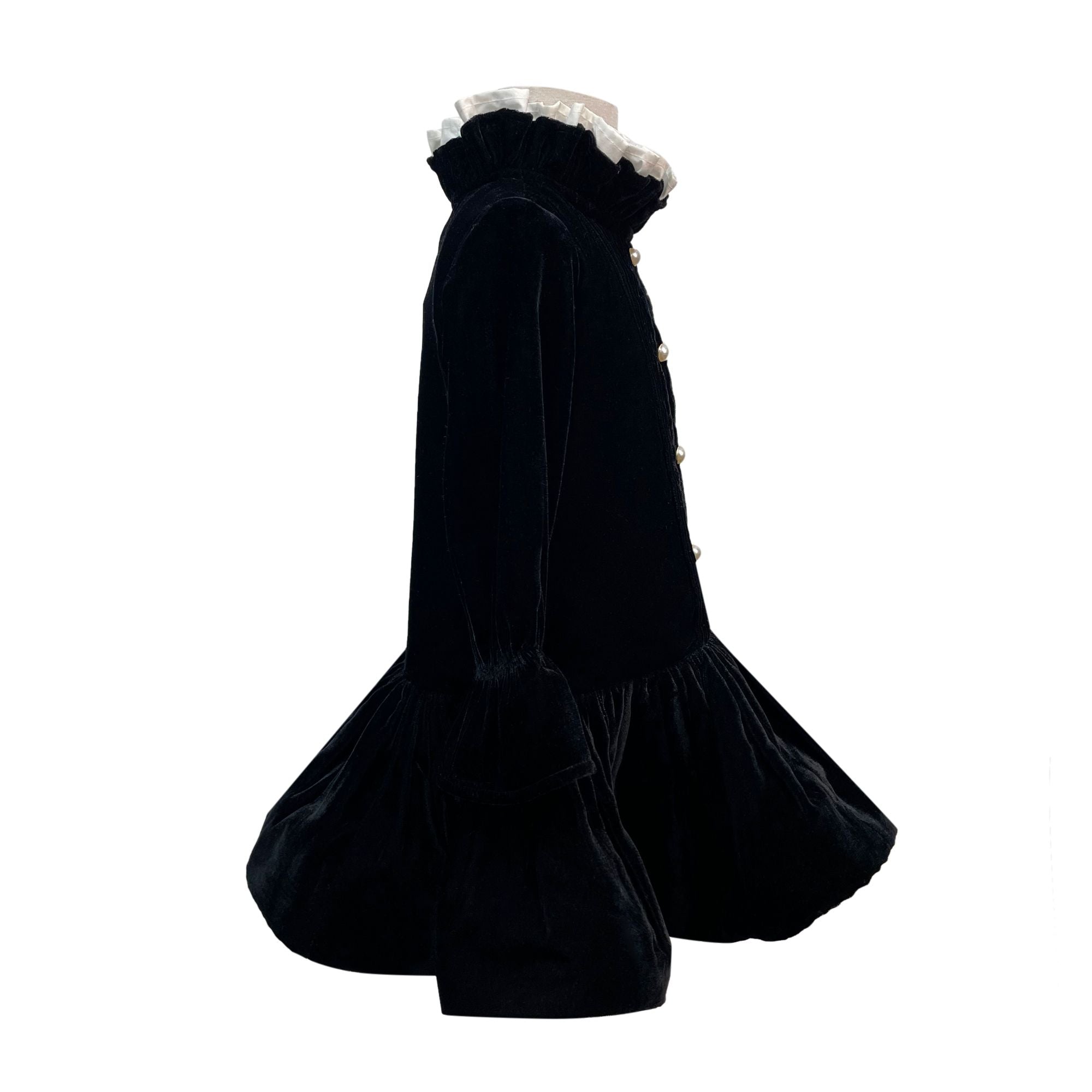 The Velvet Taylor Dress (Black)